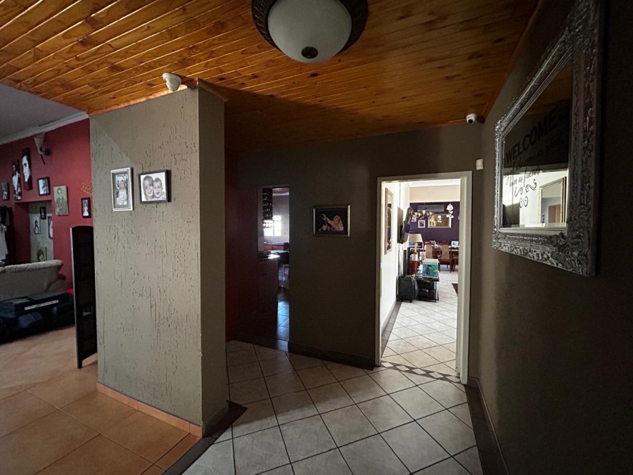 6 Bedroom Property for Sale in Sasol Free State